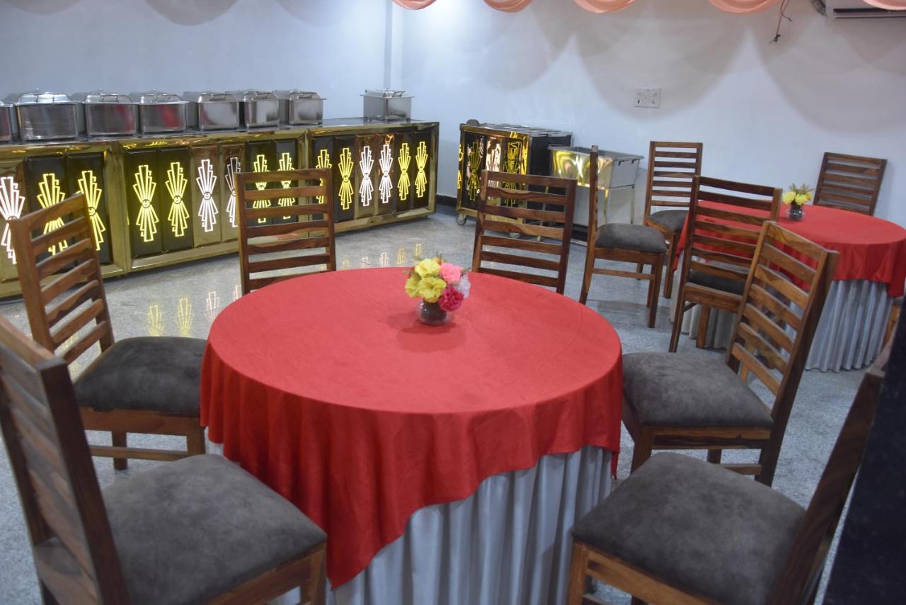 Hotel De Luxe Basai Road Gurgaon Exterior photo
